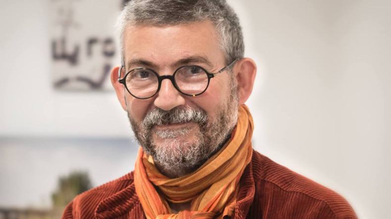 حوار مع المؤرّخ الفرنسي دومينيك فيدال: كيف تنظر فرنسا إلى فلسطين منذ النكبة إلى طوفان الأقصى ؟