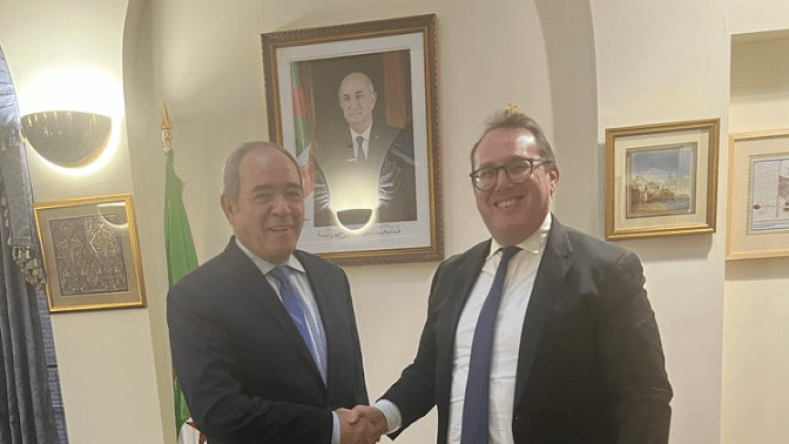 سفير الجزائر الجديد بواشنطن يباشر لقاءاته مع المسؤولين الأمريكيين