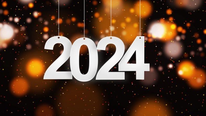 هلا بالعام الجديد 2024