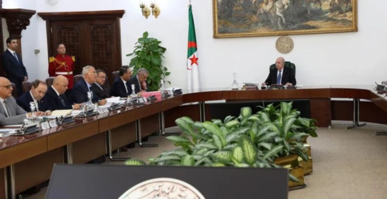 Le président de la République ordonne la prise en charge immédiate des étudiants palestiniens en Algérie