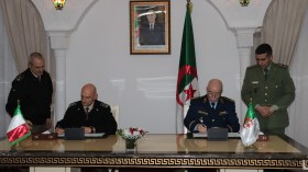 برنامج لتعزيز التعاون العسكري بين الجزائر وإيطاليا