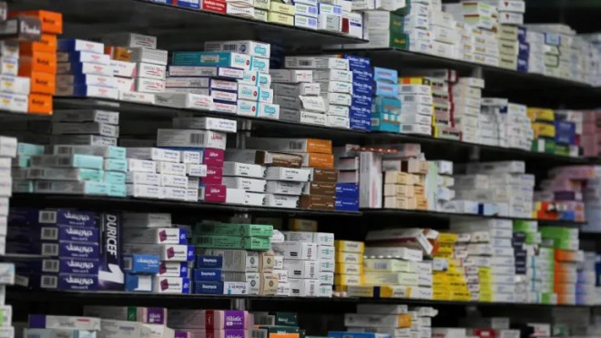 وزارة التجارة: تجميد التعديل الذي مسّ نشاط الصيدلة في السجلّ التجاري