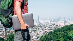 المقاول الذاتي.. بطاقة الهجرة إلى الجزائر!