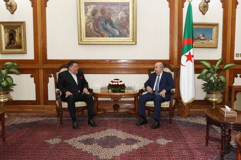 Le chef de l’Etat reçoit le président du parti “Sawt Echaâb” (VIDEO)