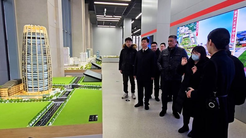 أخصائيون صينيون لمرافقة مدينتي بوغزول والمنيعة