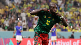 نجم الكاميرون مهدد بالغياب عن كأس أمم إفريقيا