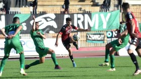 “السّنافر” يُوقفون سلسلة النّتائج الإيجابية لِاتحاد العاصمة