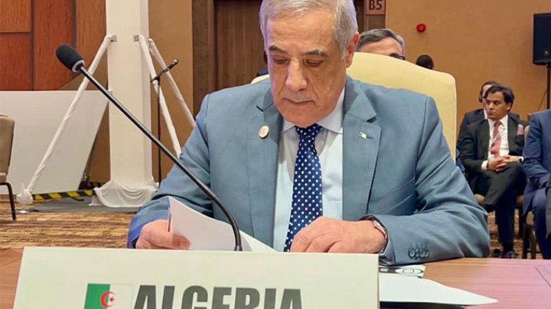 التزام “ميثاق الجزائر” وتبنّي مقترحات الرئيس تبون