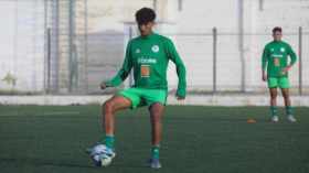 لاعب دولي جزائري ينتقل إلى البطولة الرّوسية