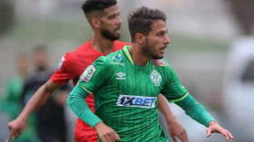 الجزائري بوزوق الأفضل خلال مرحلة الذهاب بالدوري المغربي