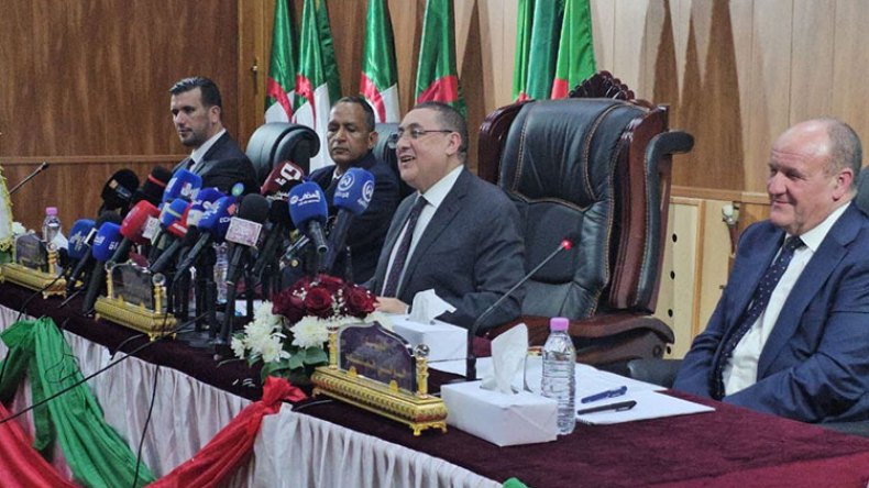 وزير الداخلية: نعمل على ترقية المركز الجامعي إلى جامعة