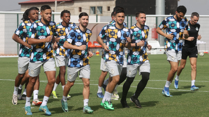 تدريبات على الساعة الثانية ظهرا.. وحرّ شديد درجته 36