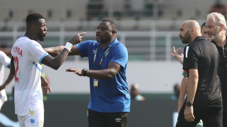 الكونغولي مبيمبا: مدرب المغرب شتمني بِكلام عنصري