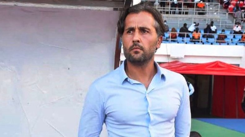 هل يخلف بلماضي؟ مدرب المولودية يردّ