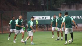 التشكيلة الأساسية للمنتخب الوطني في مواجهة أنغولا