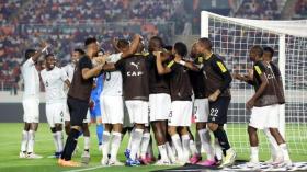 جنوب إفريقيا تصعق المغرب