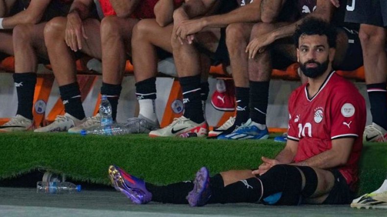 ضربة موجعة لِصلاح ومنتخب مصر