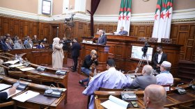 التنافي والغيابات يؤرقان “السيناتورات” في مناقشة النظام الداخلي