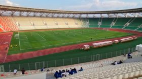 بِالفيديو: ملعب مواجهة “الخضر” في أبهى حلّة