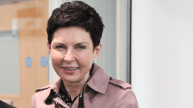  راتبها يتخطى رئيس الحكومة ومدير غوغل.. هكذا جمعت أغنى امرأة في بريطانيا ثروتها!