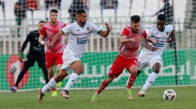 الشّباب والمولودية يتقاسمان الرّغيف