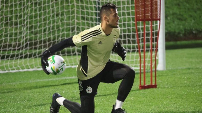 بلماضي يستنجد بِالحارس زغبة