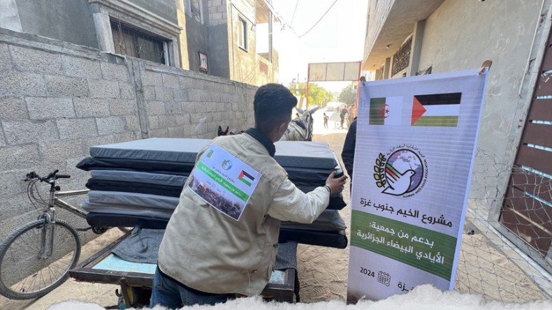 حملة “أغيثوا غزة” تستمر لتوفير احتياجات مخيم جمعية “الأيادي البيضاء” برفح