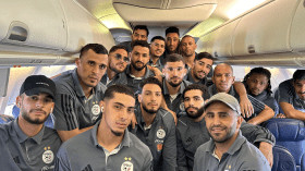 بالصور.. المنتخب الوطني يصل إلى بواكي تحسبا لخوض نهائيات “الكان”