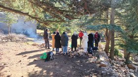 تجربة فريدة لدراسة الإنجليزية في البيئة المفتوحة بباتنة