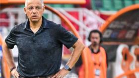 الاتحاد التنزاني يطعن في عقوبة عادل عمروش
