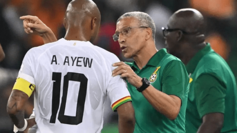 إقالة مدرب غانا بعد الخروج المبكر من “الكان”