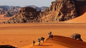 الخط المباشر وتأشيرة التسوية ينعشان السياحة الصحراوية