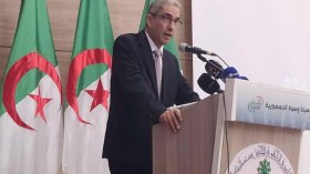 الشفافية ومحاربة البيروقراطية للتكفل بالمواطن