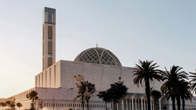 جامع الجزائر يعلن عن توقيت جديد لمرتادي قاعة الصلاة