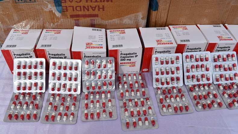 هكذا تم إحباط إغراق الجزائر بمليون قرص “بريغابالين”