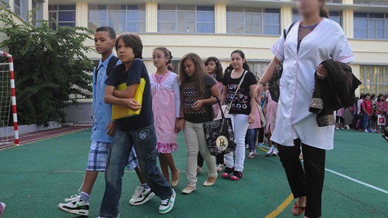 “اختلالات” في حركة تحويلات الأساتذة والموظفين بالتربية