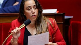 نائب فرنسي من أصول جزائرية تقاضي سياسيّا صهيونيّا