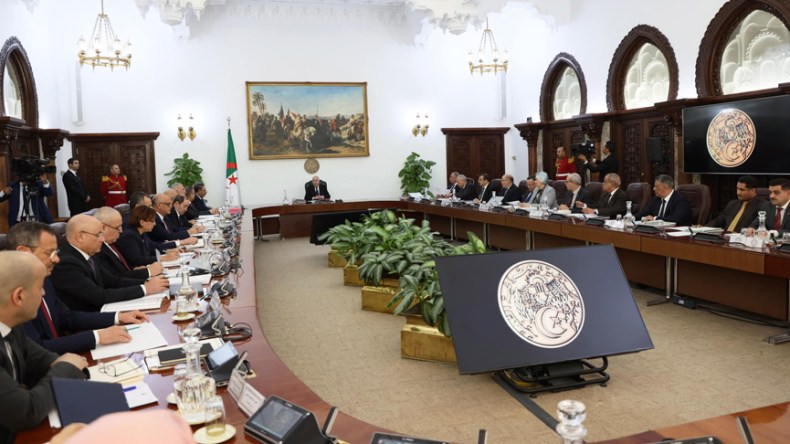 ضوء أخضر للقوانين الأساسية والأنظمة التعويضية للتعليم العالي