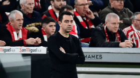 تشافي يحدد موعد رحيله عن نادي برشلونة