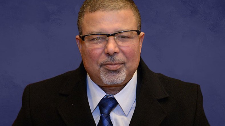 تلي عاشور.. أحد أقدم القيادات يغادر المركزية النقابية