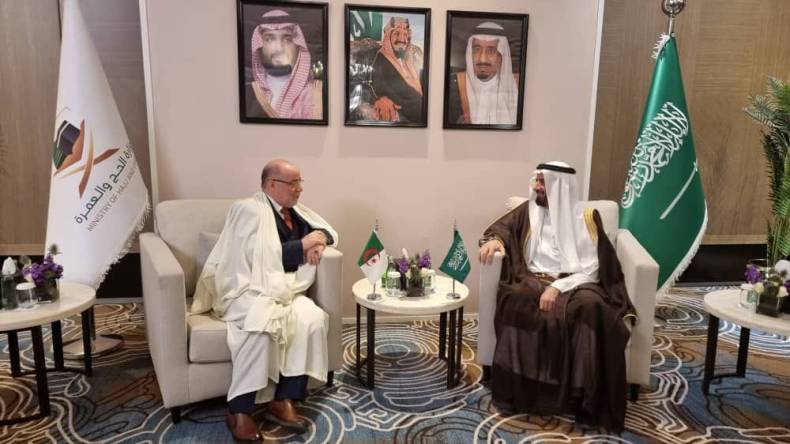 الجزائر والسعودية توقعان اتفاقية الحج لموسم 2024