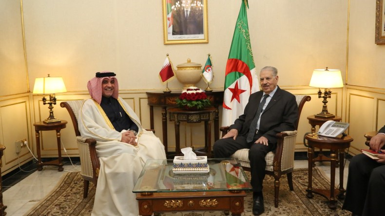 قوجيل يلتقي سفير قطر لدى الجزائر