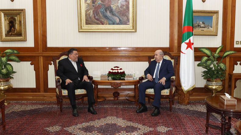 رئيس الجمهورية يستقبل رئيس حزب صوت الشعب