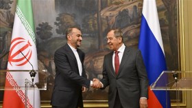 روسيا وإيران تدينان الضربات على اليمن