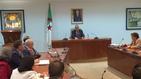 عون يدعو لتنويع الإنتاج المحلي في 2024