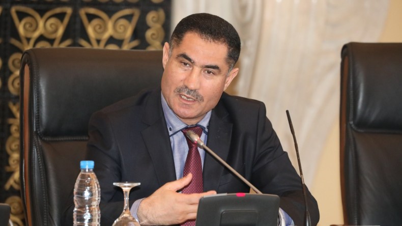لعقاب يلتقي مدراء القنوات التلفزيونية العمومية والخاصة