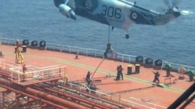 إيران تحتجز ناقلة نفط أمريكية