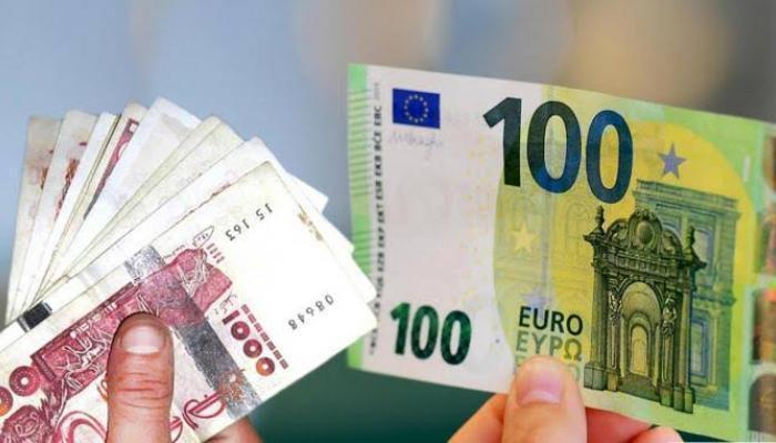 L’Euro flambe: Voici combien coûte 100 euro en dinars Algérien