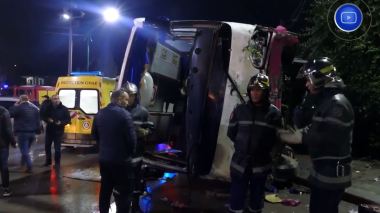 قسنطينة .. وفاة شخص وإصابة 54 آخر في انقلاب حافلة