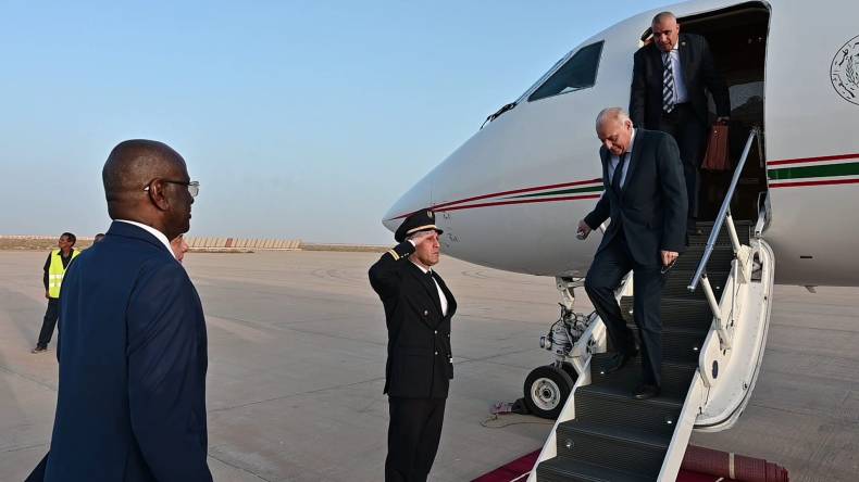 عطاف يحمل رسالة خطيّة من الرئيس تبون إلى نظيره الموريتاني